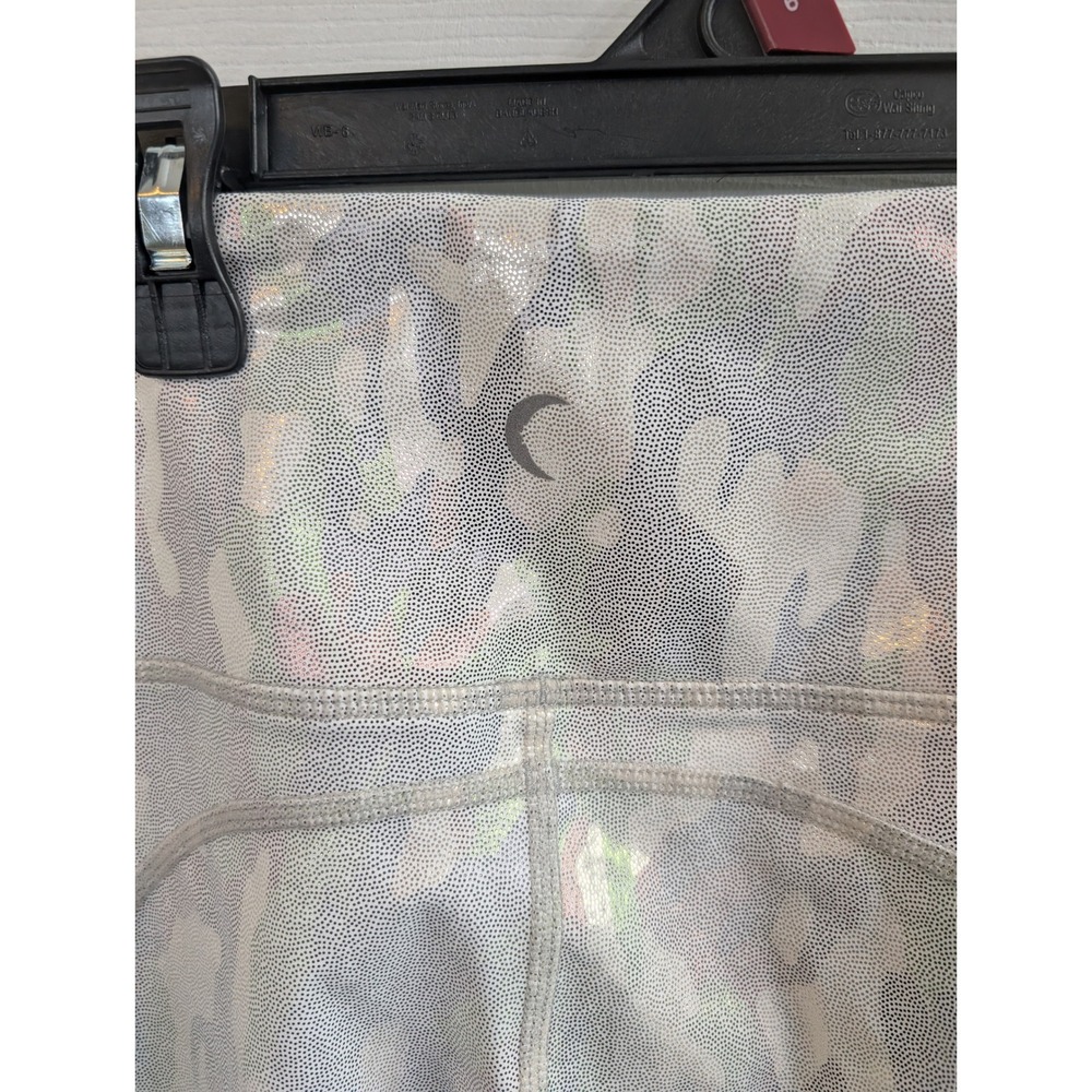 Zyia Active Light N Tight Leggings Women Iridescent Camo Crop Pocket -‎ Size 6/8 - Picture 6 of 7